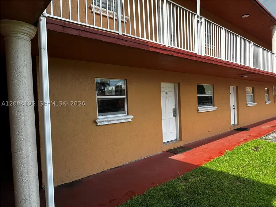 1245 W 24th St #126, Hialeah, FL 33010 - #3
