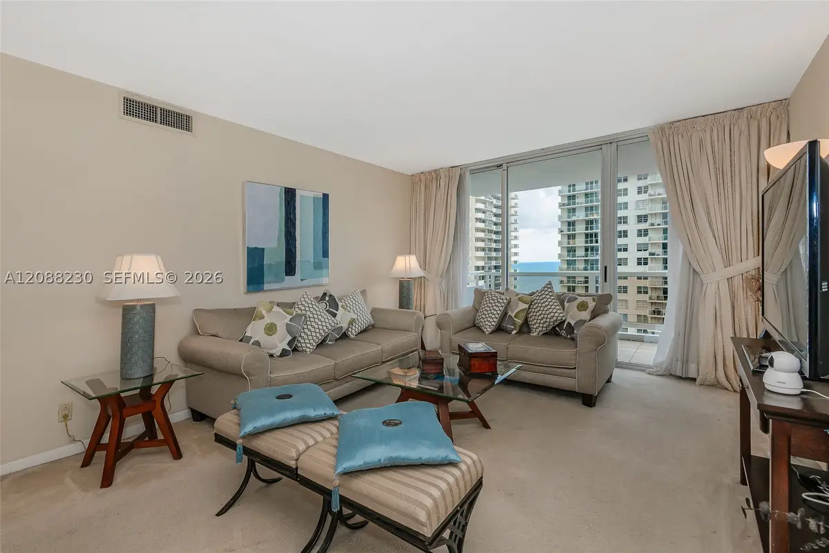 5700 Collins Ave #12D, Miami Beach, FL 33140 - #1