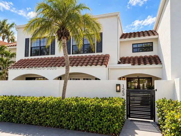 21204 Harbor Way #123-12, Aventura, FL 33180
