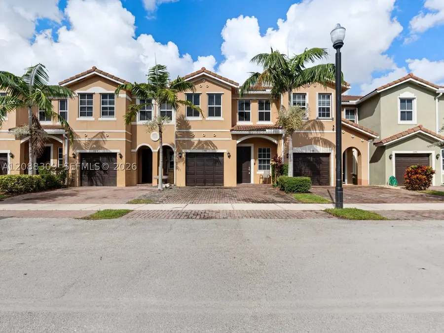 1386 SE 23rd Ter, Homestead, FL 33035 - #2
