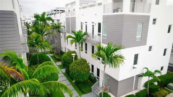 9165 NW 33rd St #9165, Doral, FL 33172