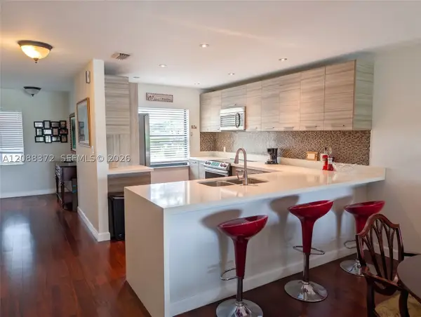 8460 Casa Del Lago #H, Boca Raton, FL 33433