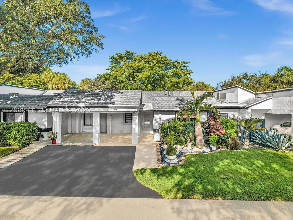 359 Fairway Cir #59, Weston, FL 33326 - #1