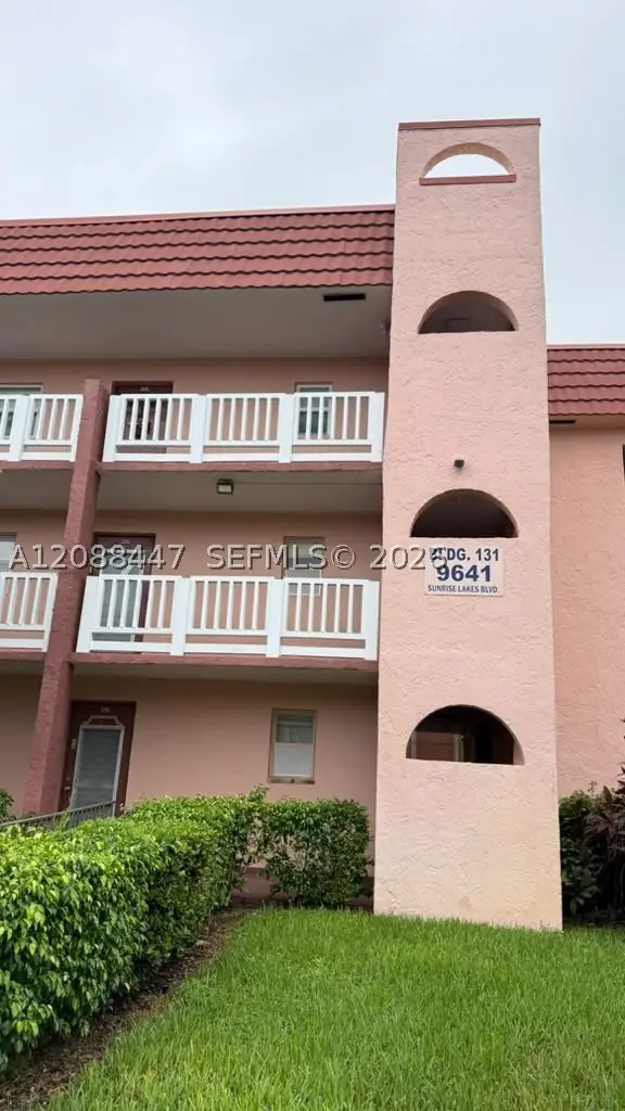 9641 Sunrise Lakes Blvd #305, Sunrise, FL 33322 - #3