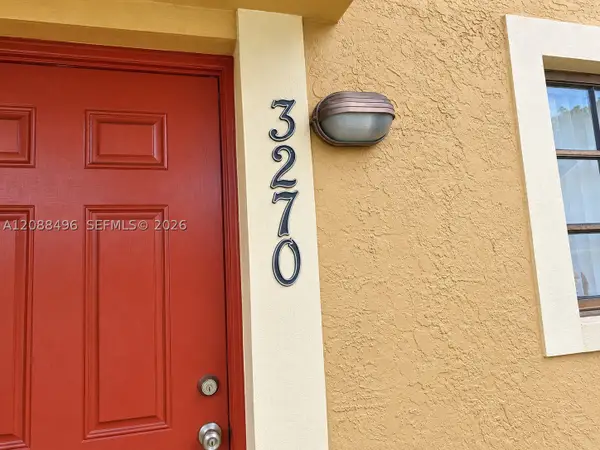 3270 N Pine Island Rd #307, Sunrise, FL 33351