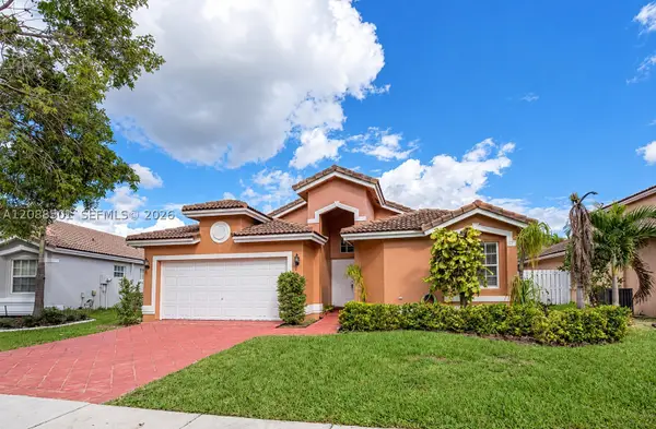 13835 NW 22nd Ct, Sunrise, FL 33323