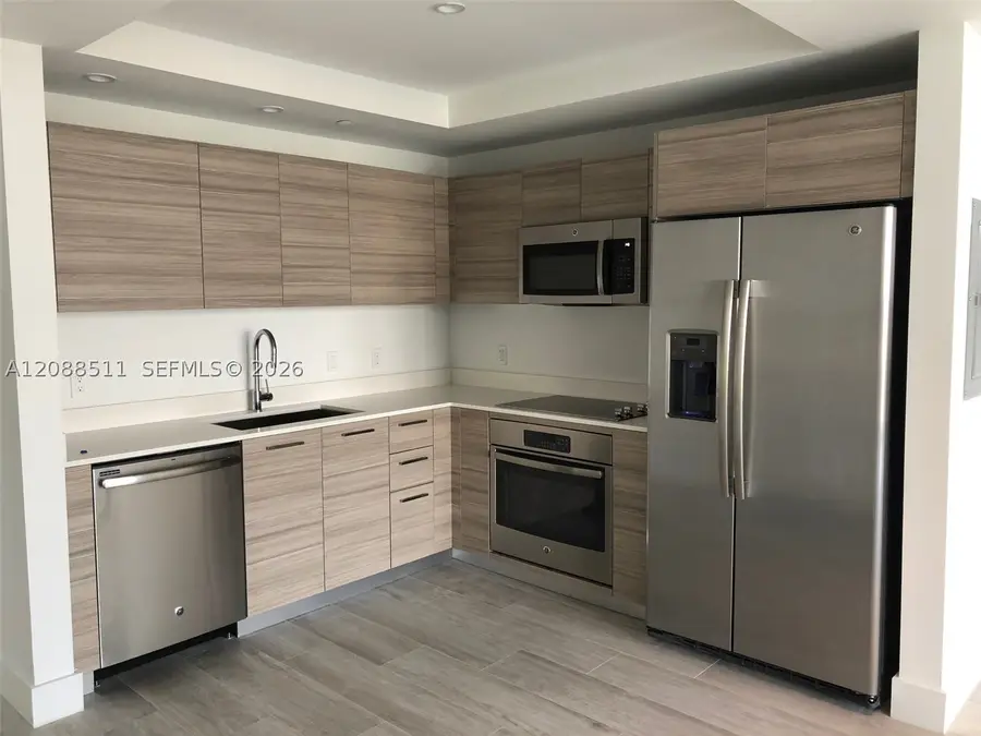 121 NE 34 St #811, Miami, FL 33137 - #2