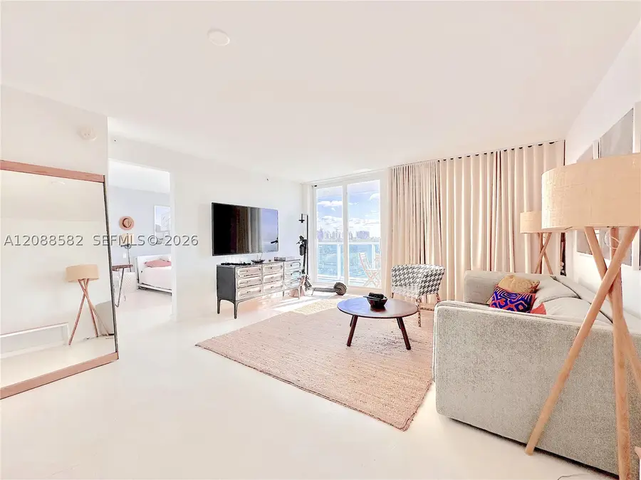 1035 West Ave #704, Miami Beach, FL 33139 - #3