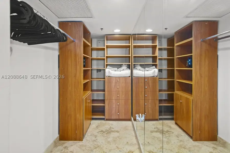 100 Lincoln Rd #748, Miami Beach, FL 33139 - #2
