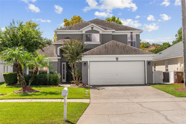 985 Lake Berkley Drive, Kissimmee, FL 34746