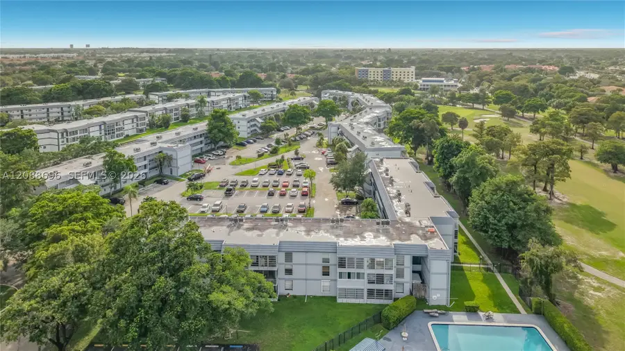 8390 Sands Point Blvd #F209, Tamarac, FL 33321 - #2