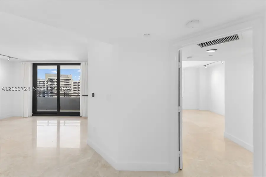 1330 West Ave #1111, Miami Beach, FL 33139 - #3