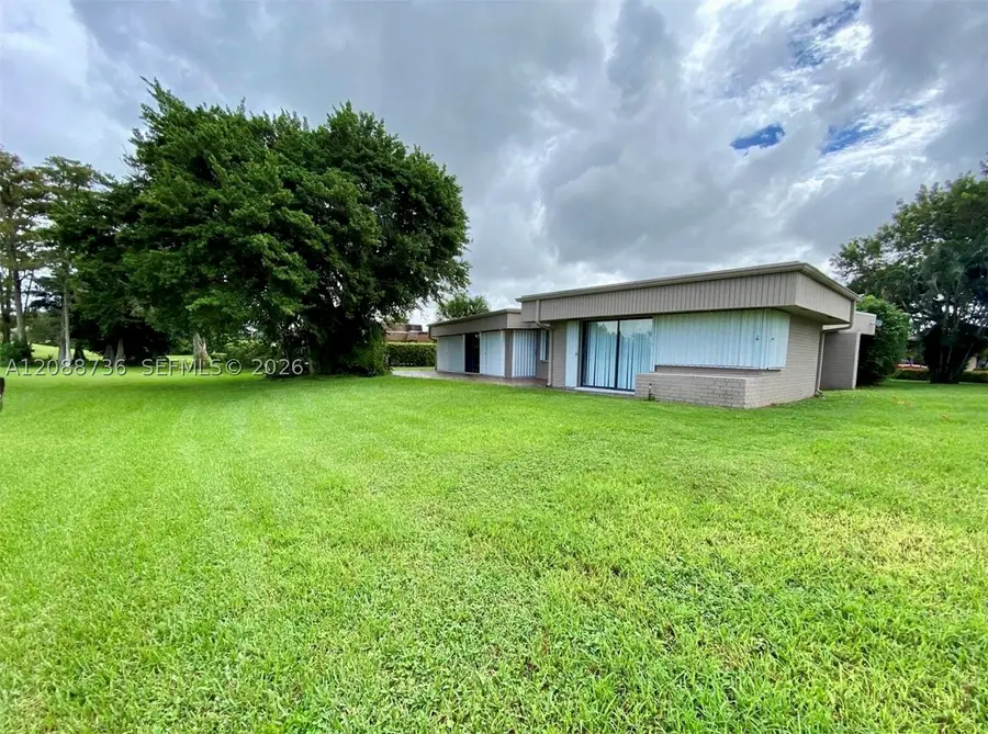 6105 Royal Poinciana Ln, Tamarac, FL 33319 - #3