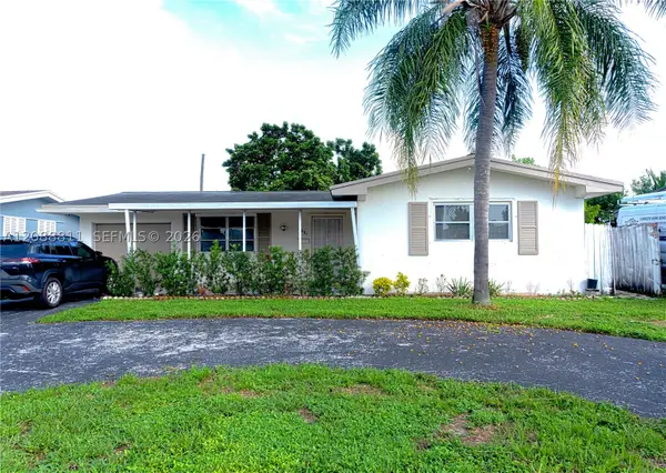 8481 NW 11th St, Pembroke Pines, FL 33024
