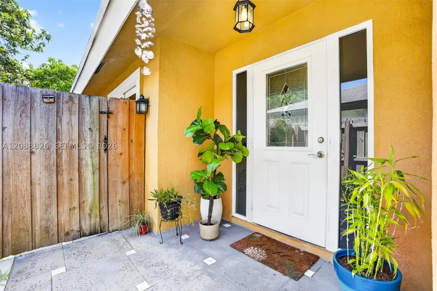 7424 SW 14th Pl, North Lauderdale, FL 33068 - #3