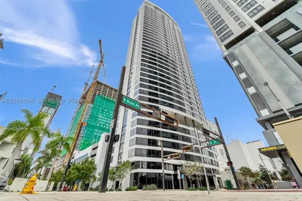 225 N Miami Ave #2208, Miami, FL 33128