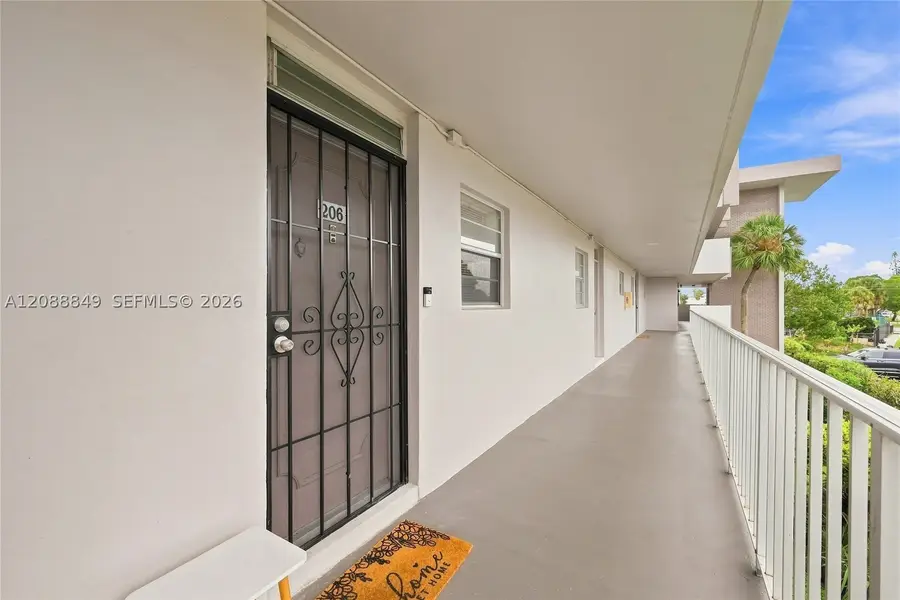 2800 NW 47th Ter #206B, Lauderdale Lakes, FL 33313 - #2