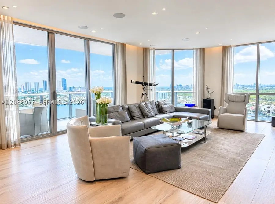 17111 Biscayne Blvd #2210, North Miami Beach, FL 33160 - #2