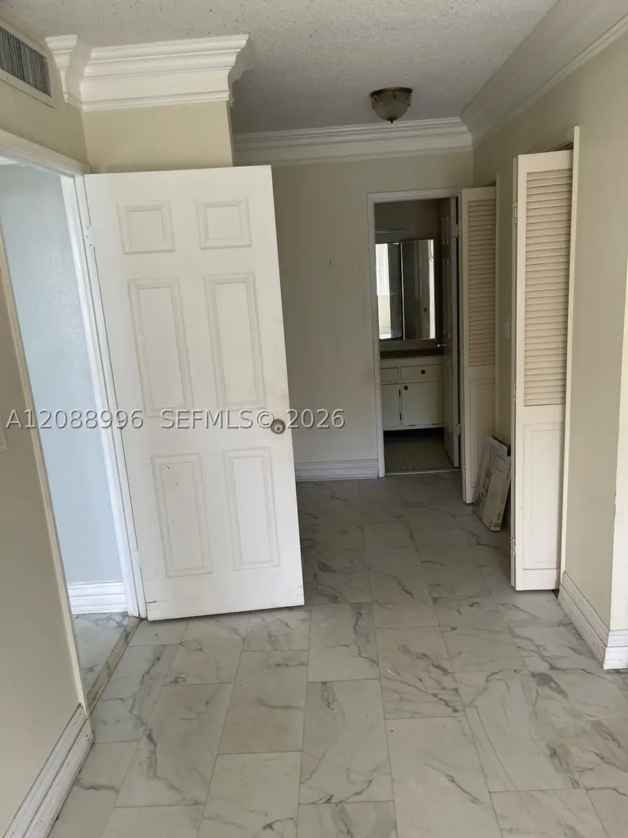 4200 Hillcrest Dr #401, Hollywood, FL 33021 - #3
