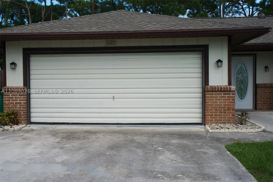 1173 SE Odonnell Ln, Port Saint Lucie, FL 34983 - #3