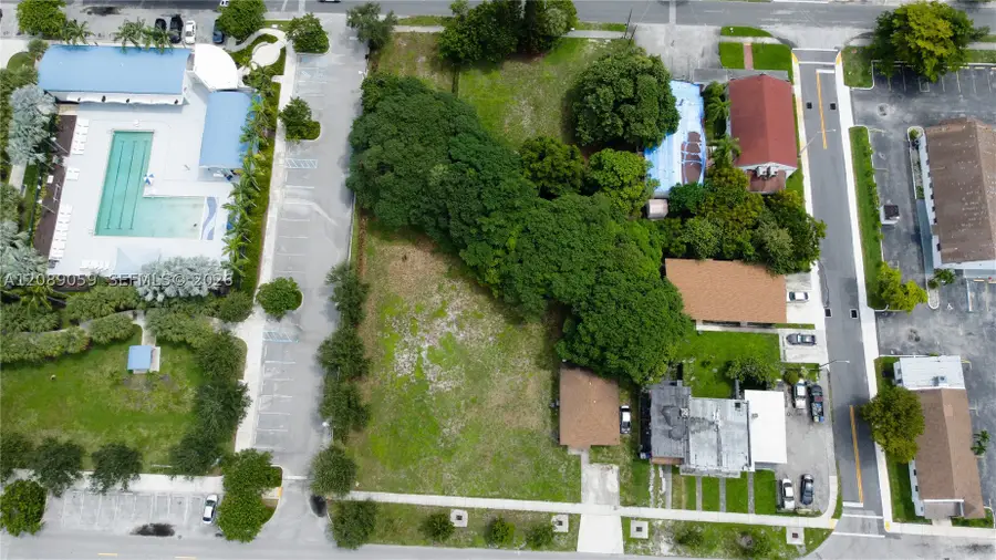 708 NW 2nd Ave, Hallandale Beach, FL 33009 - #3