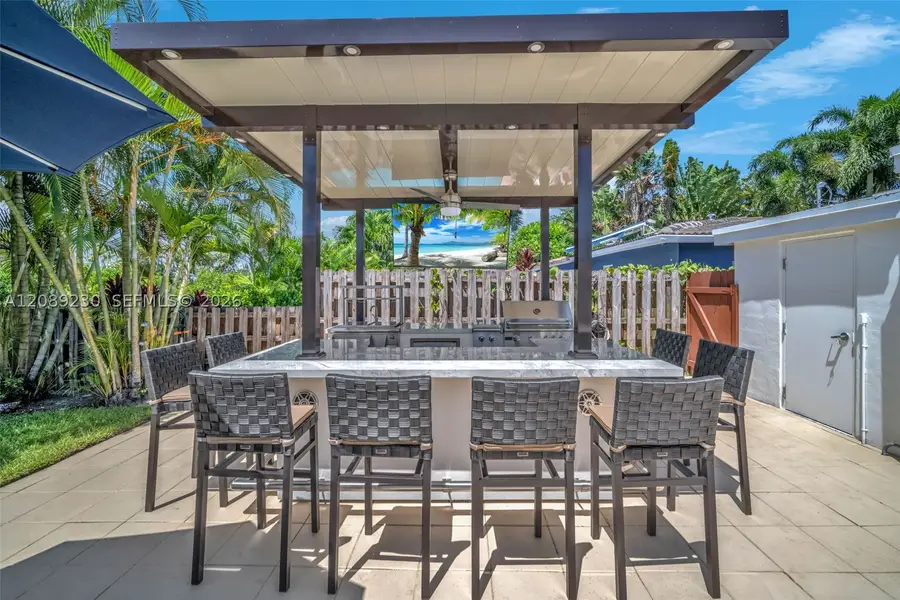 108 NE 30th St, Wilton Manors, FL 33334 - #3