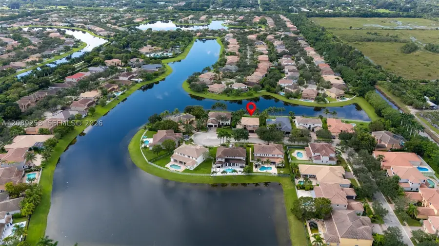 19510 S Coquina Way, Weston, FL 33332 - #2