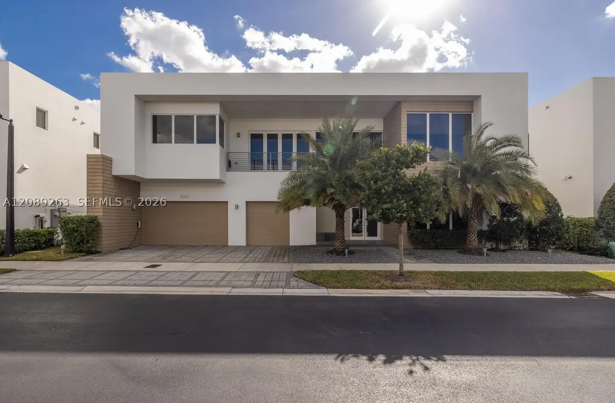 10250 NW 75th Ter, Doral, FL 33178 - #1