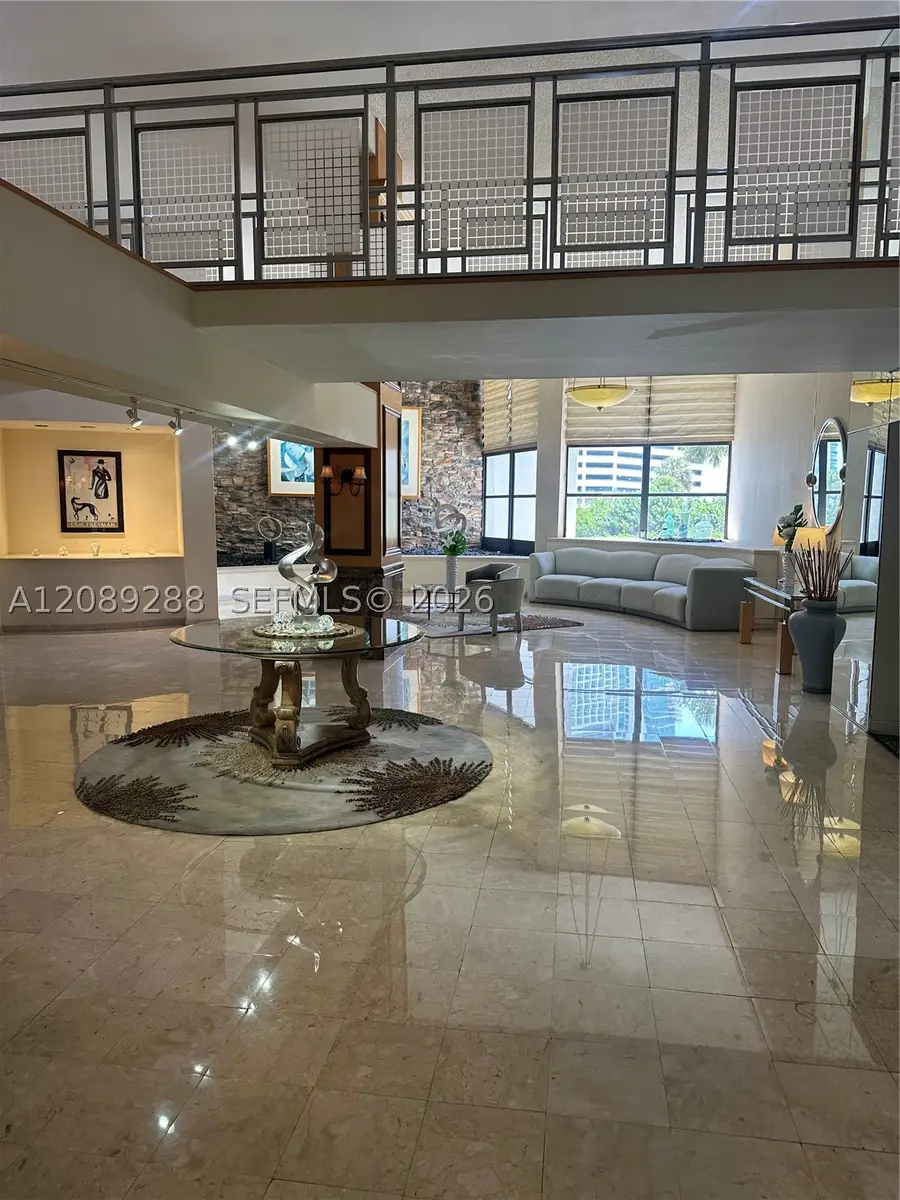 600 Parkview Dr #627, Hallandale Beach, FL 33009 - #2