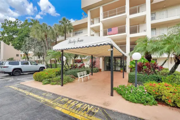 3051 S Palm Aire Dr #308, Pompano Beach, FL 33069