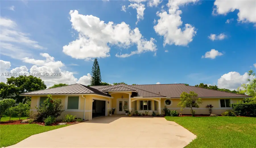 20430 SW 53rd Pl, Pembroke Pines, FL 33332 - #2