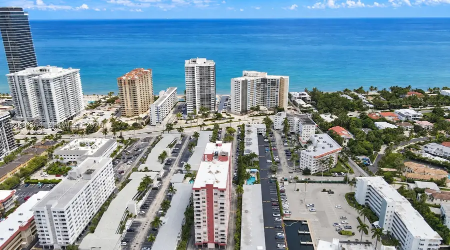 3161 S Ocean Dr #1106, Hallandale Beach, FL 33009 - #3
