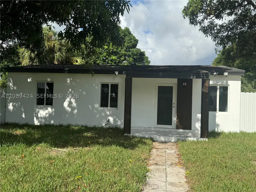 16400 NW 17th Ct, Miami Gardens, FL 33054 - #2