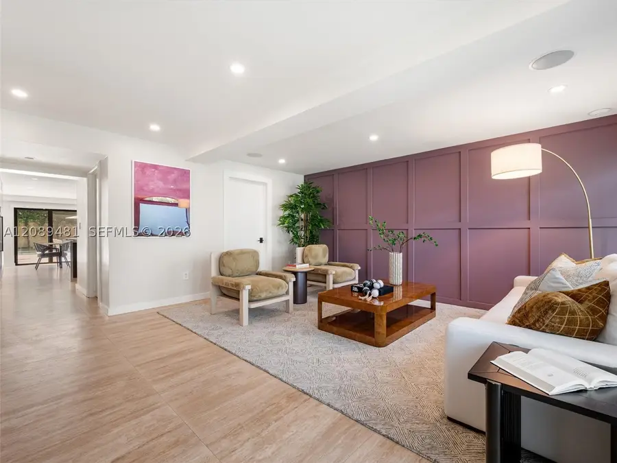 510 W 30th St, Miami Beach, FL 33140 - #3