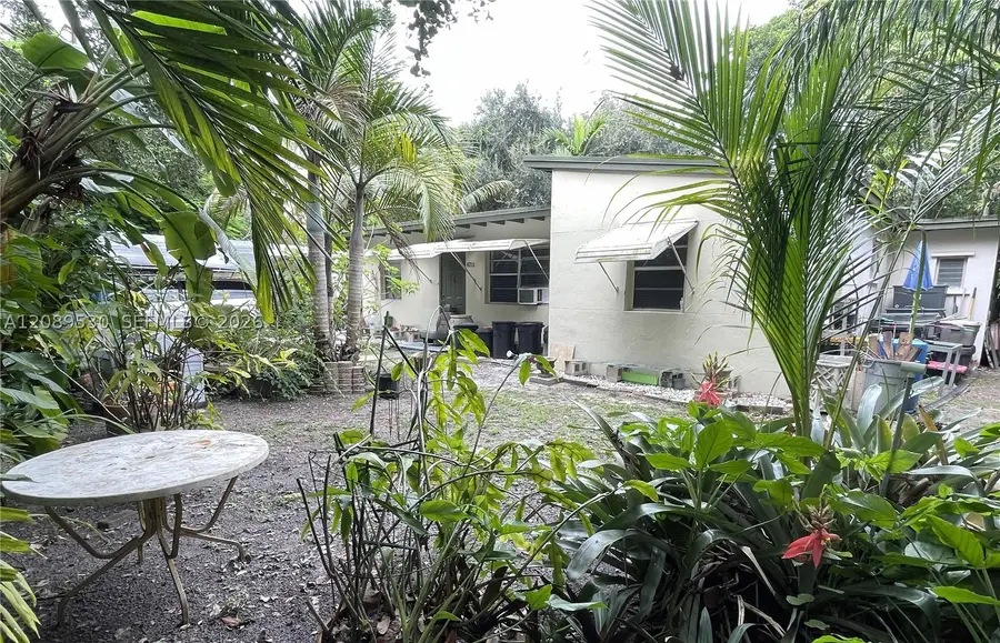 6711 SW 63rd Ave, South Miami, FL 33143 - #2