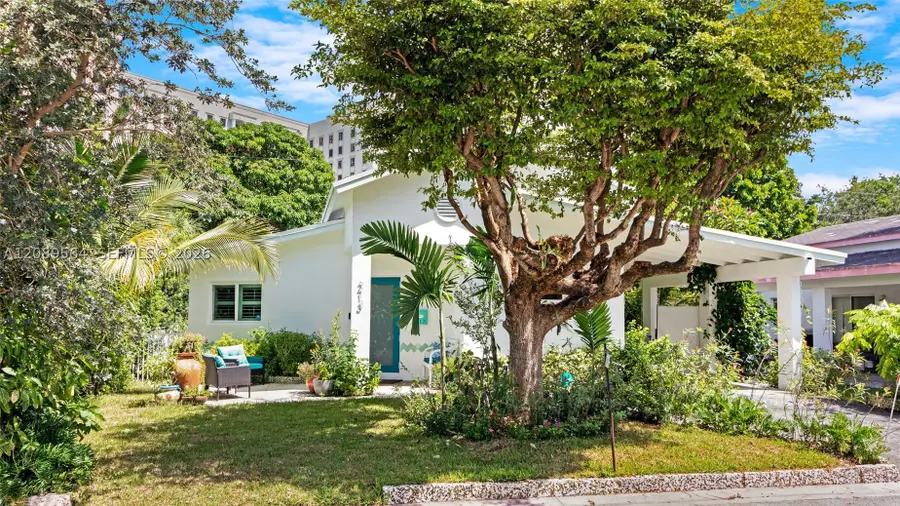 213 Florida Ave, Coral Gables, FL 33133 - #2