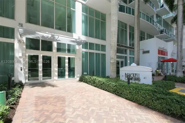 41 SE 5th St #710, Miami, FL 33131
