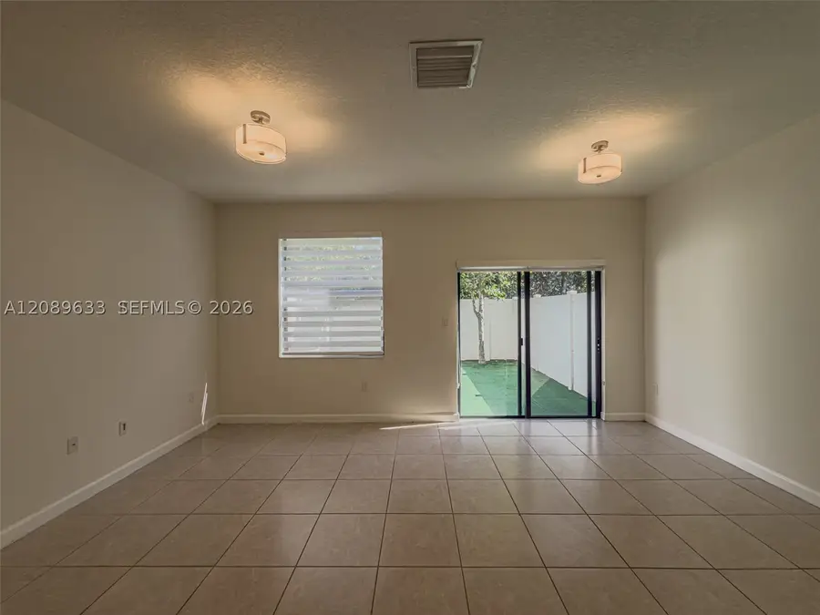 10629 W 32nd Ln, Hialeah, FL 33018 - #3
