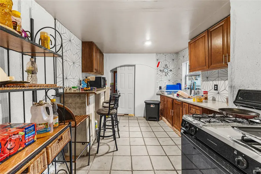 618 N D St, Lake Worth Beach, FL 33460 - #2