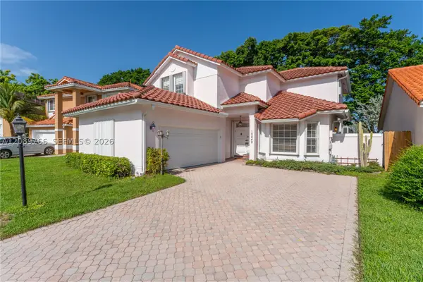 10840 SW 153rd Ct, Miami, FL 33196