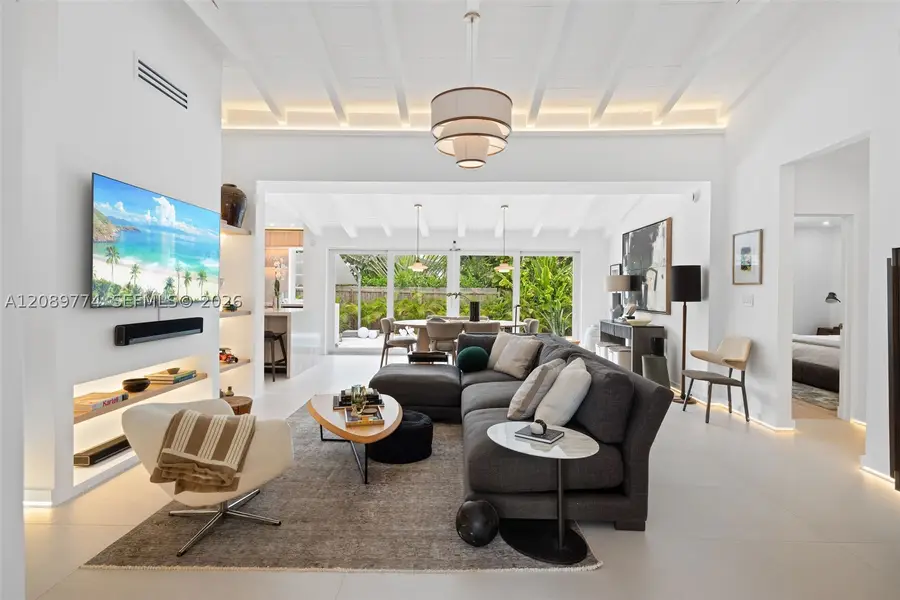 823 NE 72nd St, Miami, FL 33138 - #3