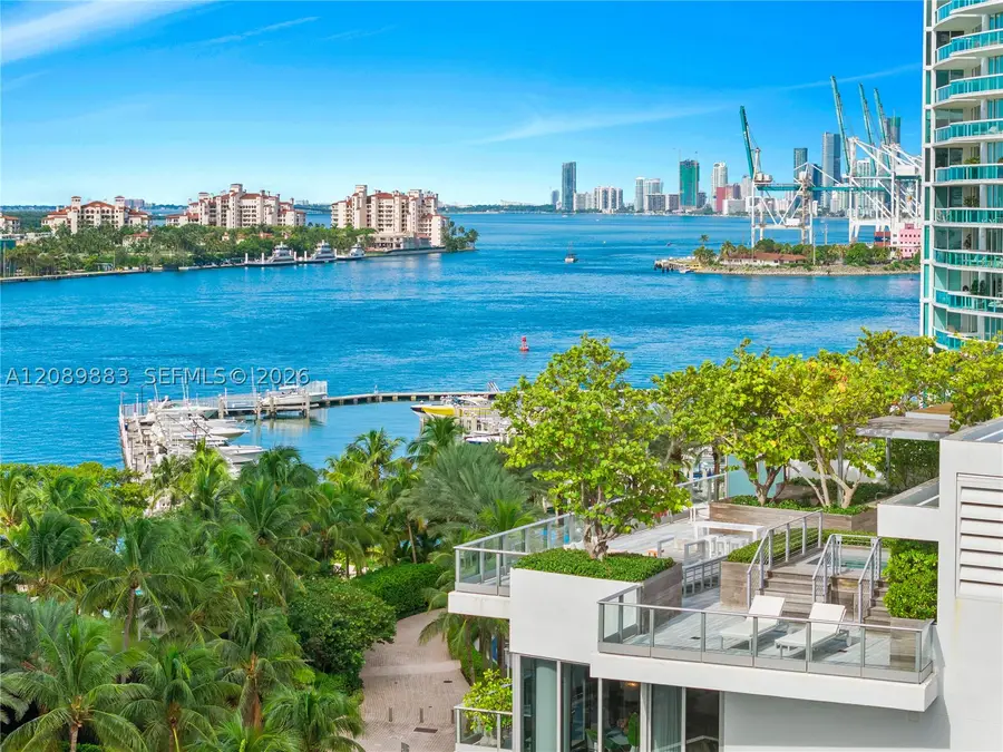 801 S Pointe Dr #PH 2, Miami Beach, FL 33139 - #2