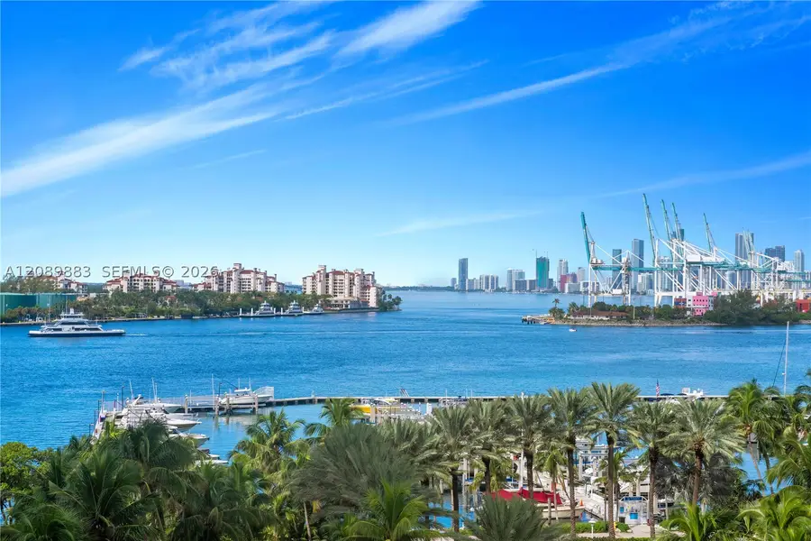 801 S Pointe Dr #PH 2, Miami Beach, FL 33139 - #3