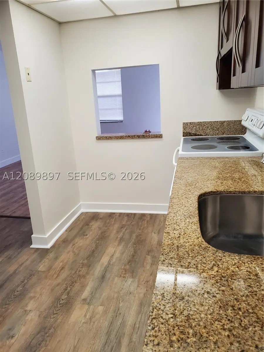 1230 NE 139th St #409, North Miami, FL 33161 - #3