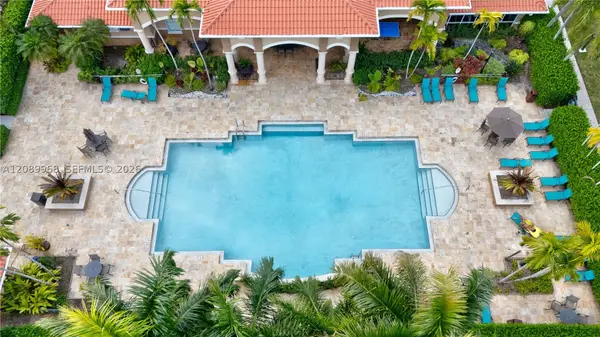 230 SW 117th Ter #11108, Pembroke Pines, FL 33025