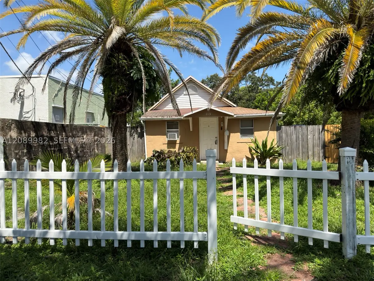 113 SE 4th St, Hallandale Beach, FL 33009 - #1