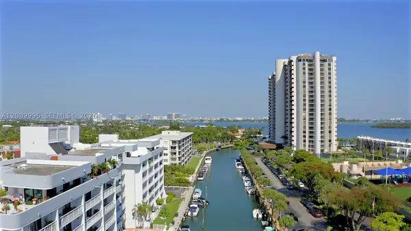 1650 NE 115th St #207, Miami, FL 33181