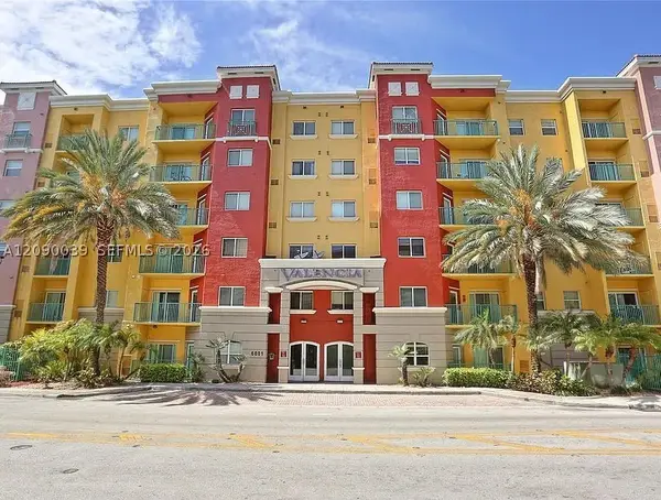 6001 SW 70th St #443, South Miami, FL 33143