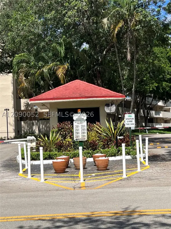 6921 Environ Blvd #3O, Lauderhill, FL 33319