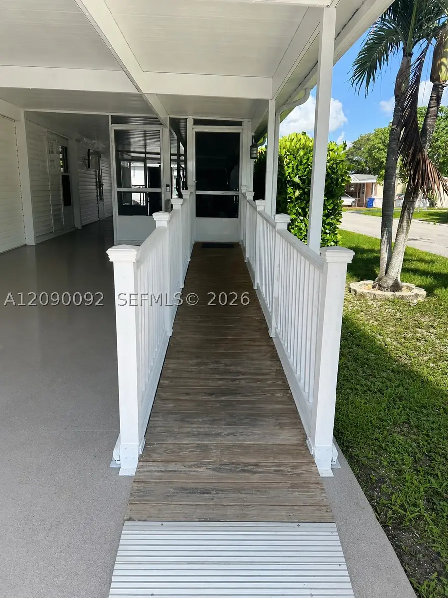 19800 SW 180th Ave. Lot 120, Miami, FL 33187 - #3